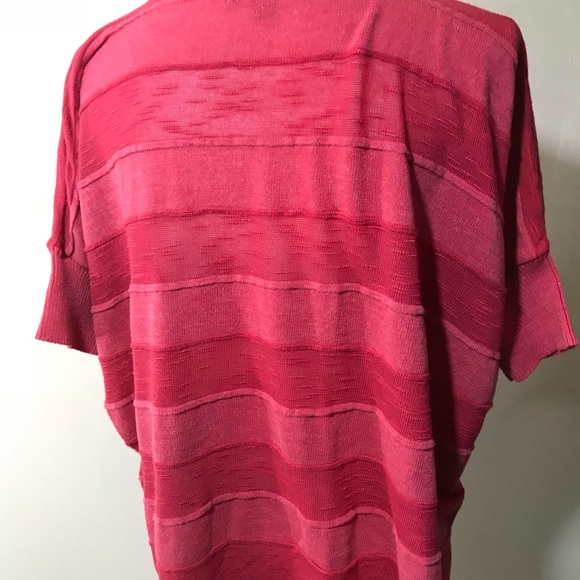 Mossimo top - Picture 2 of 7